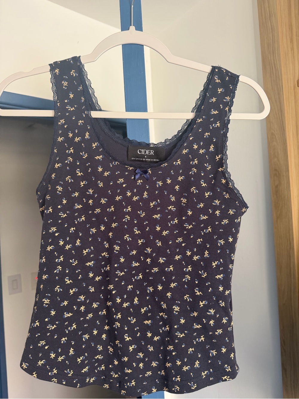 Cider Floral Cotton-blend Cami Top with Lace Trim
